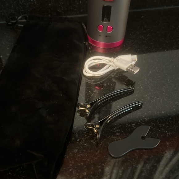 Cordless Automatic Hair Curler - Picture 6 of 10